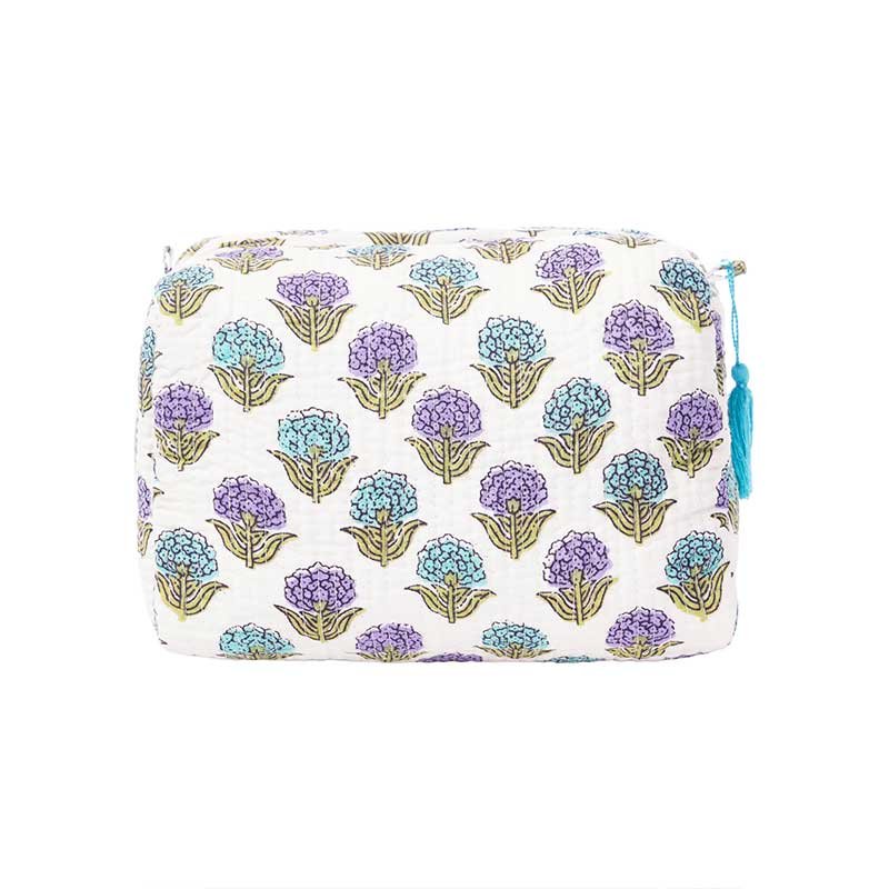 senora-white-quilted-toiletry-travel-bag senora-white-quilted-toiletry-travel-bag