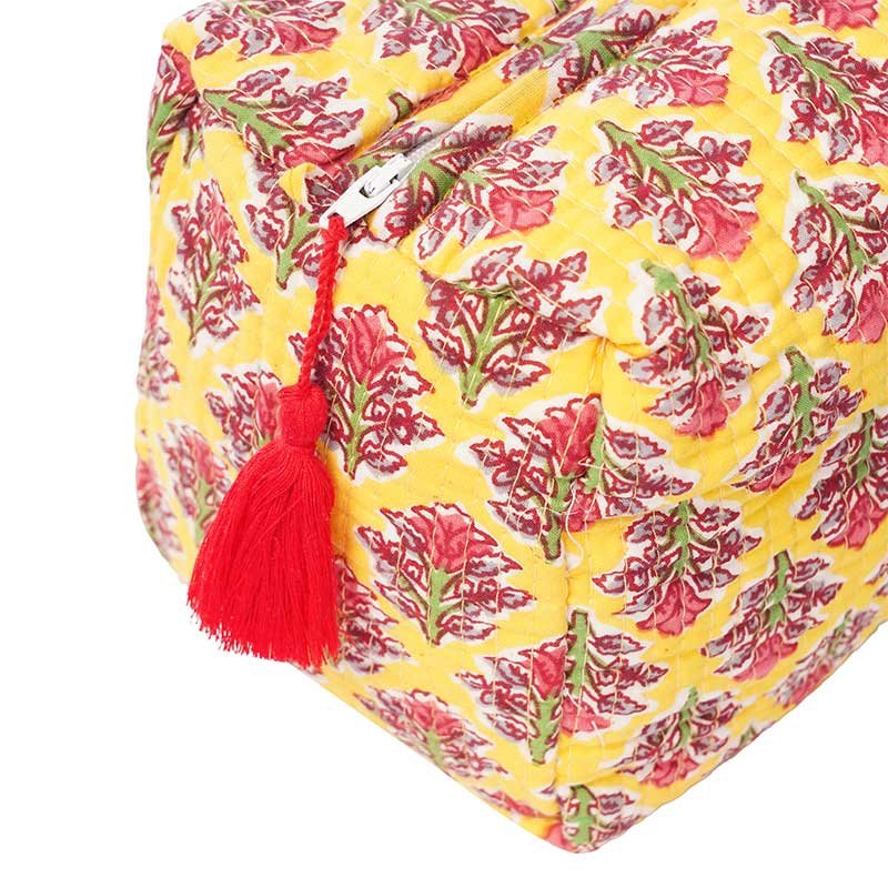 senora-yellow-quilted-cotton-makeup-pouch senora-yellow-quilted-cotton-makeup-pouch