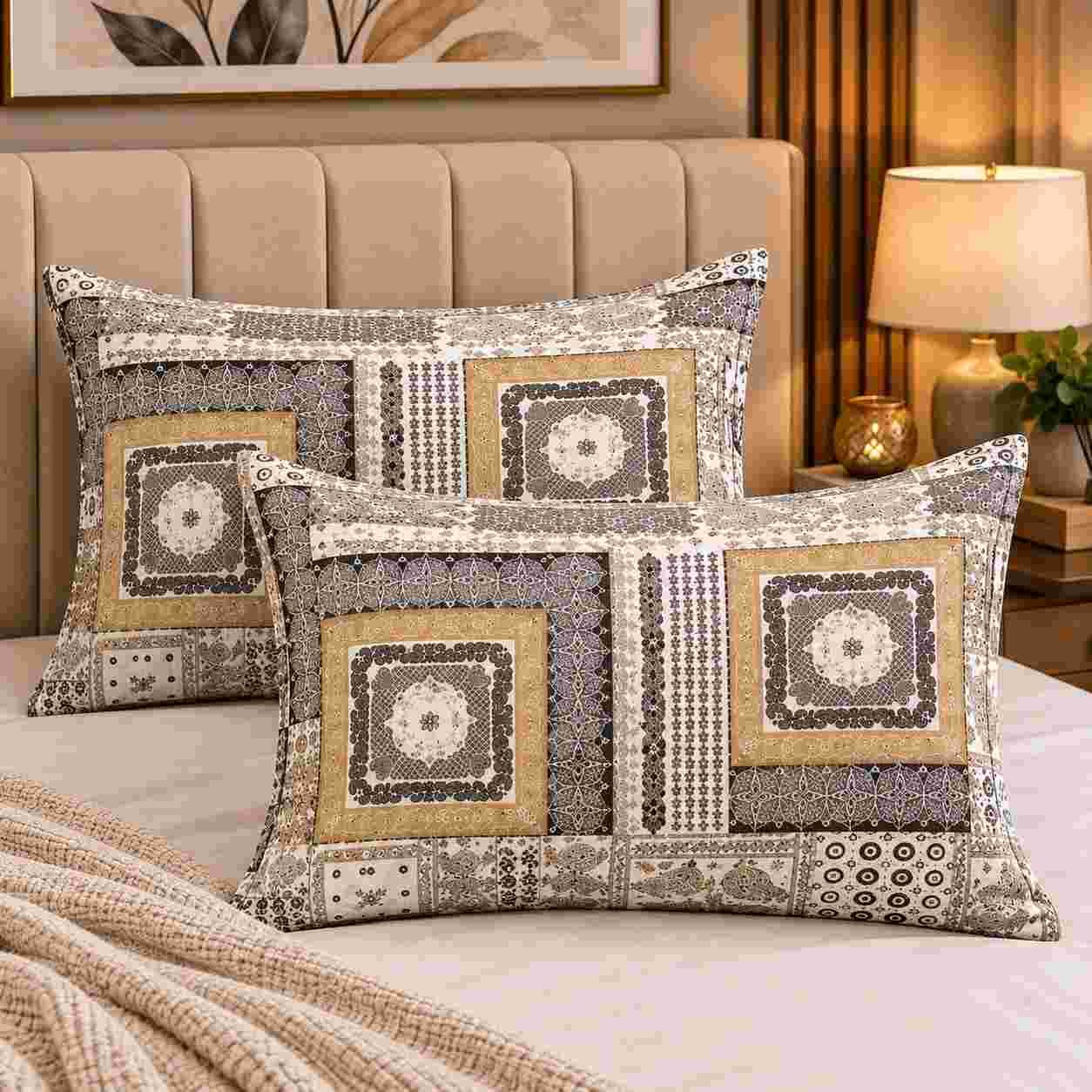 Ornamental pattern cotton bedsheet for king size bed with pillow covers