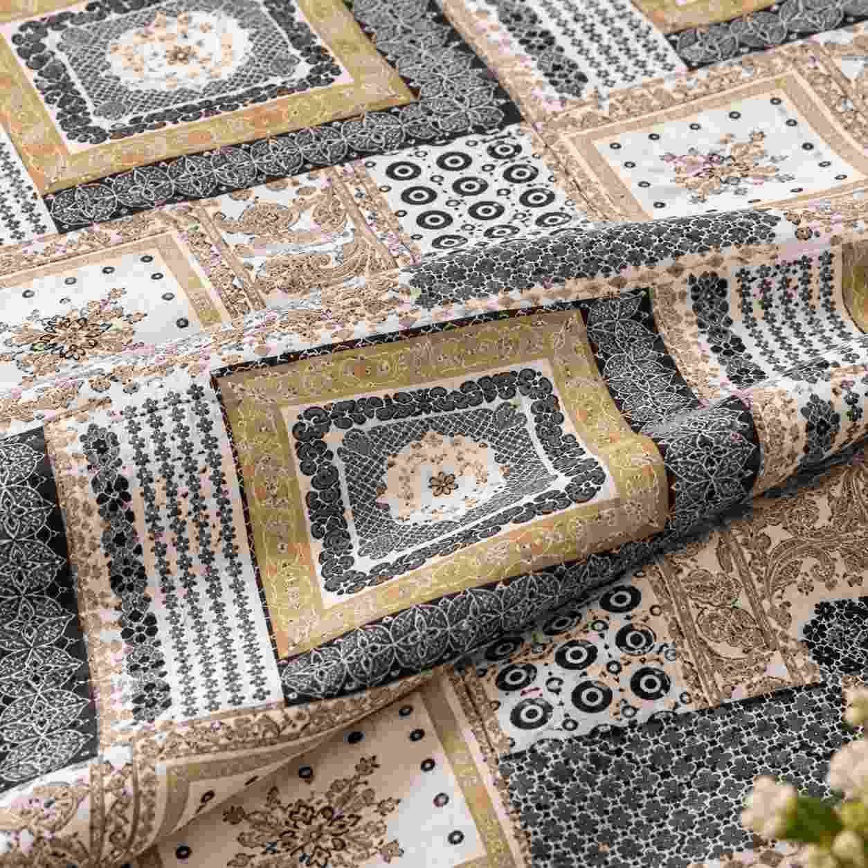 SENORA designer printed king size cotton bedsheet with 2 pillow covers